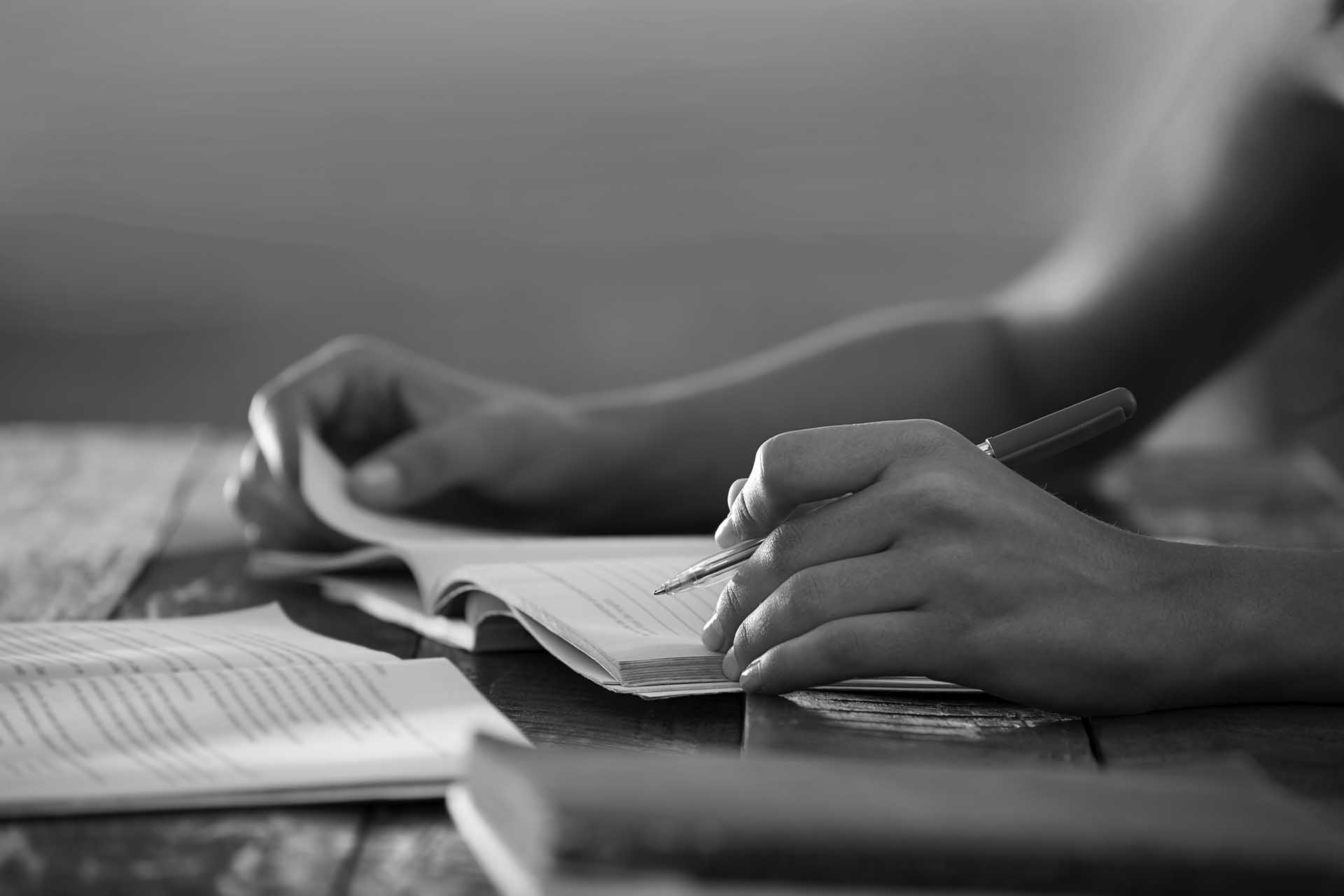writing-study_125169770_bw.jpg