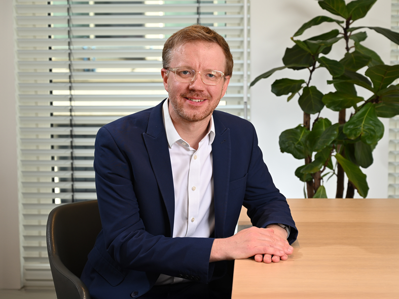 Pete Davies Profile